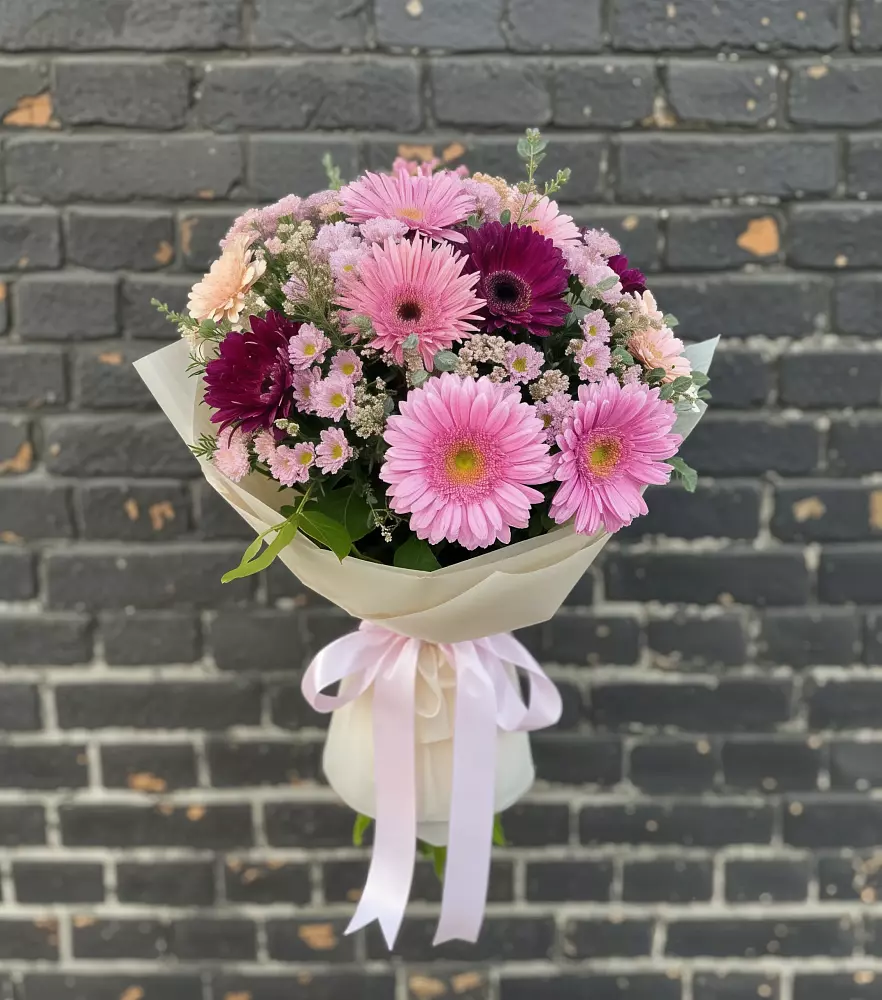 Букет цветов из: Герберы и Хризантемы в Минеральных водах