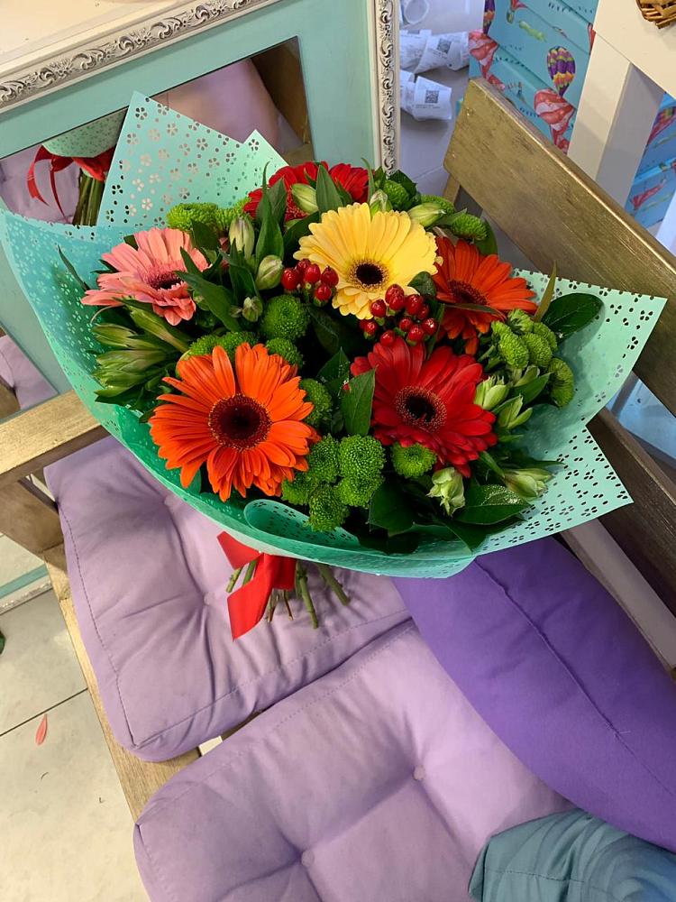 Букет цветов из: Герберы, Хризантемы и Альстромерии в Минеральных водах