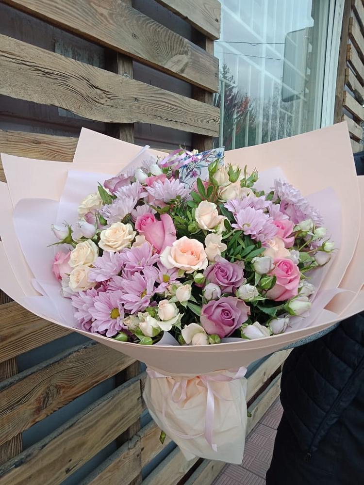 Букет цветов из: Розы и Хризантемы в Минеральных водах