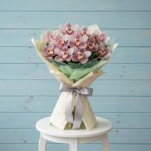 Букет цветов из:  Орхидеи и Розы в Минеральных водах