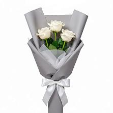Букет 3 белые розы в Минеральных водах