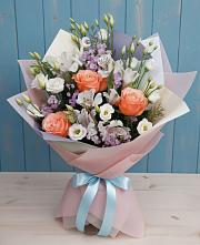 Букет цветов из:  Лизиантусы, Розы, Альстромерии и Гипсофила #REPLACE_PRED# Минеральных водах