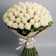 Букет 101 беля роза Белоснежка в Минеральных водах