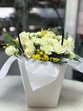 Композиция бриллиант в Минеральных водах Цветочная композиция из Розы в Минеральных водах